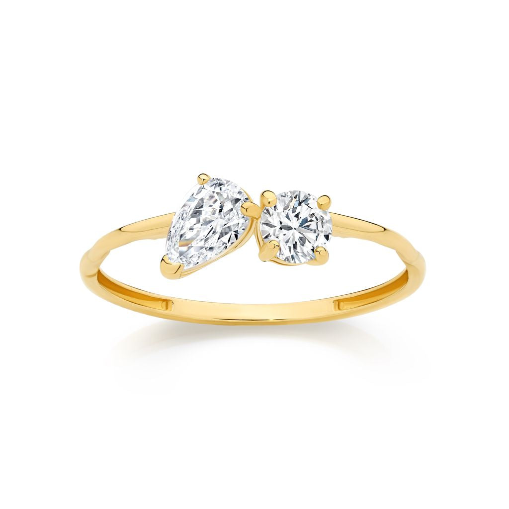 9ct gold claw set CZ ring